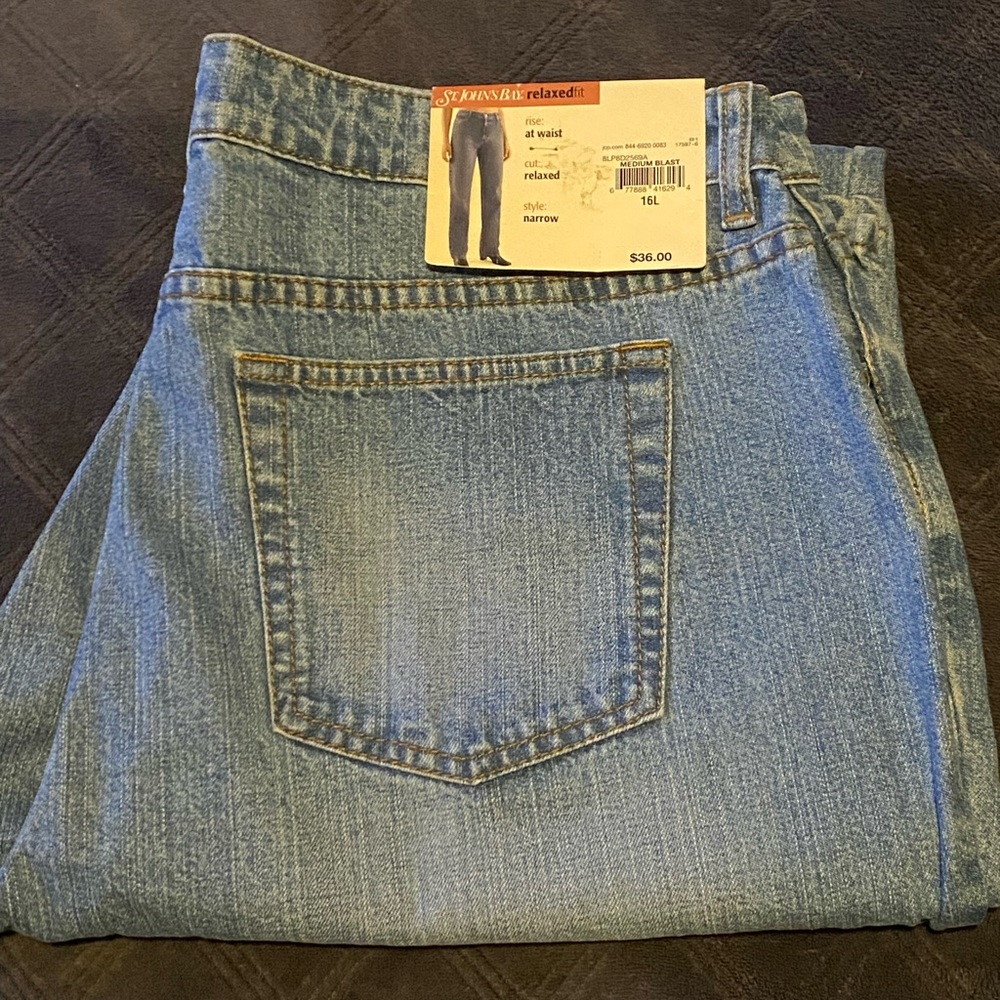 St. John’s Bay Women’s Jeans 16L Relaxed Fit